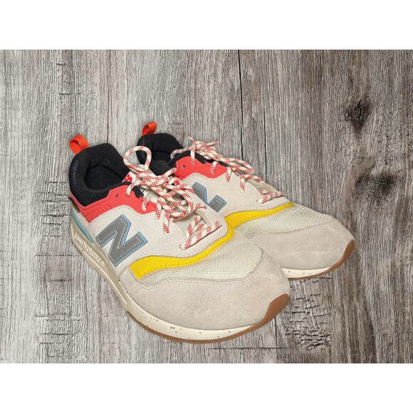 New Balance 997H gray yellow red blue size 6.5 men’s sneakers